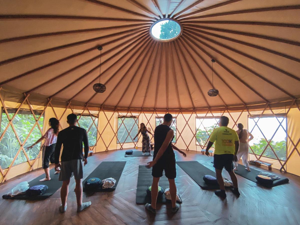 ホテル Trekker Glamping ミンカ エクステリア 写真