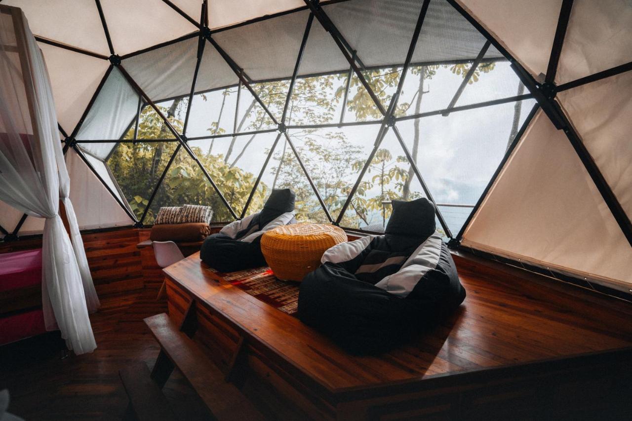 ホテル Trekker Glamping ミンカ エクステリア 写真