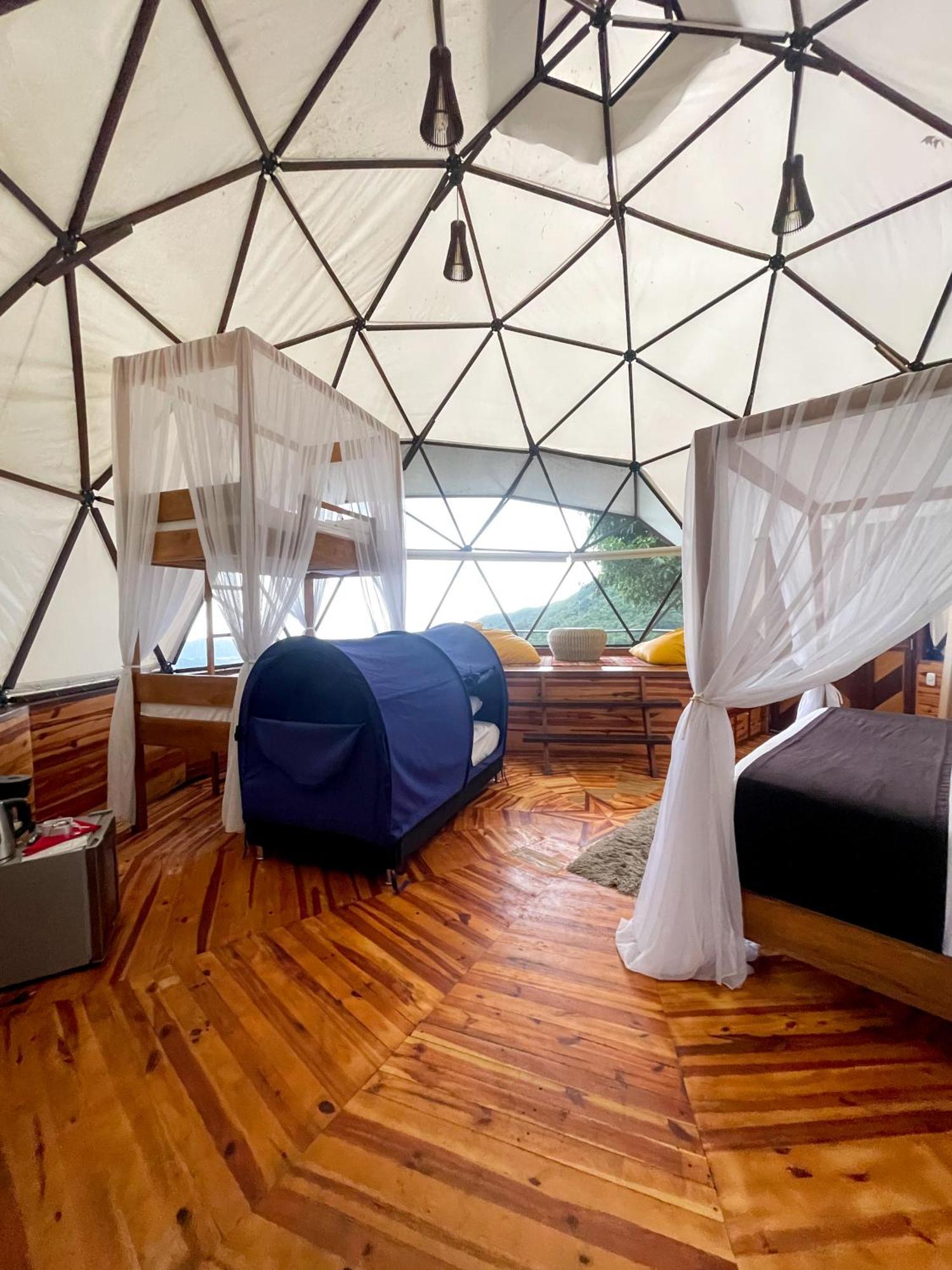 ホテル Trekker Glamping ミンカ エクステリア 写真
