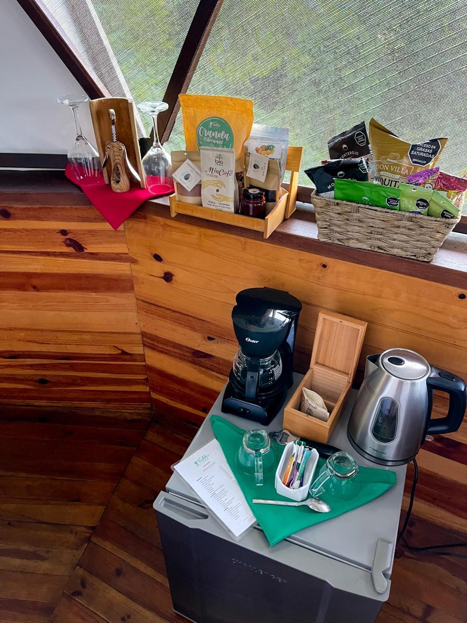 ホテル Trekker Glamping ミンカ エクステリア 写真